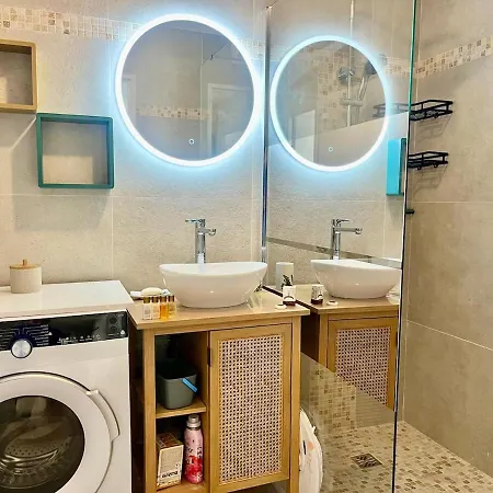 Le Lys D'or Yourhosthelper Apartment